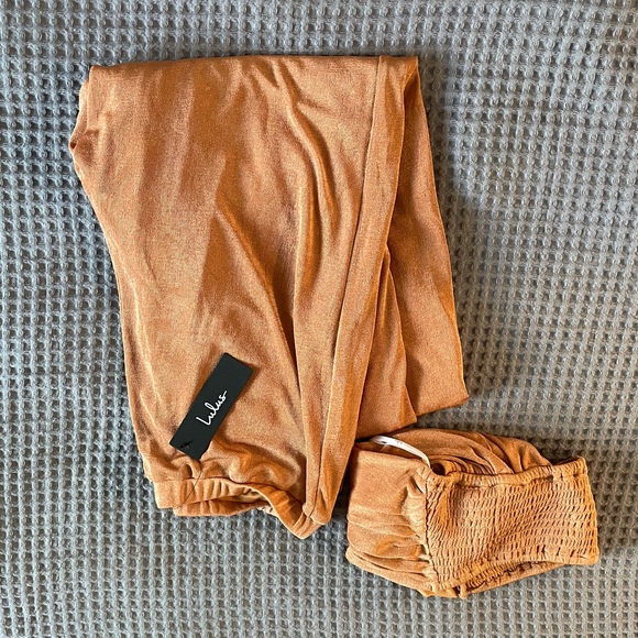 Set - Picture 4 of 4